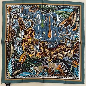 Jim Thompson 100% Thai silk square scarf NIB!